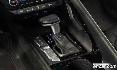 Hyundai Avante 2023 1.6 Автомат в Москве № 13160, миниатюра 9