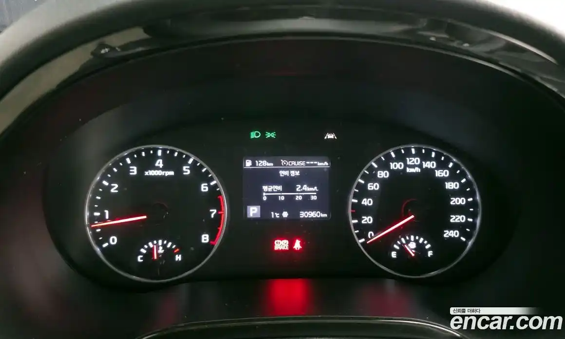 Kia Seltos 2022 1.6 Автомат в Москве № 132633, фото 14