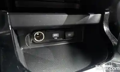 Kia Seltos 2022 1.6 Автомат в Москве № 132633, миниатюра 4