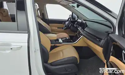 Kia Canival 2023 2.2 Автомат в Москве № 133118, миниатюра 5