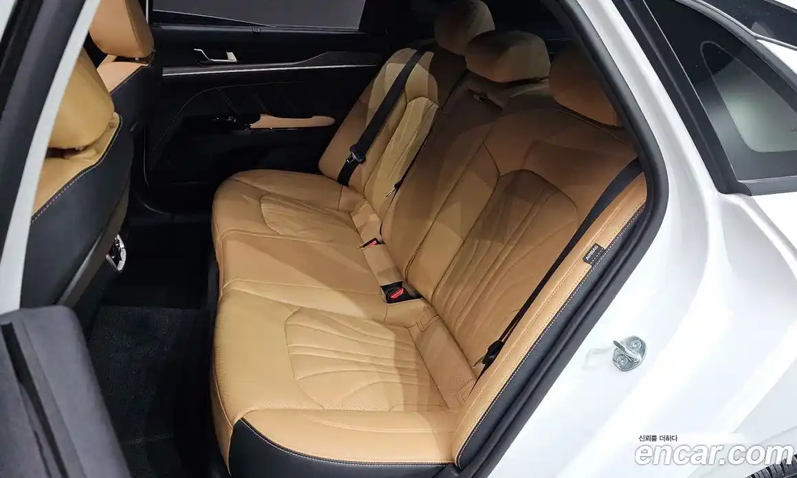 Kia K5 2023 1.6 Автомат в Москве № 133755, фото 13