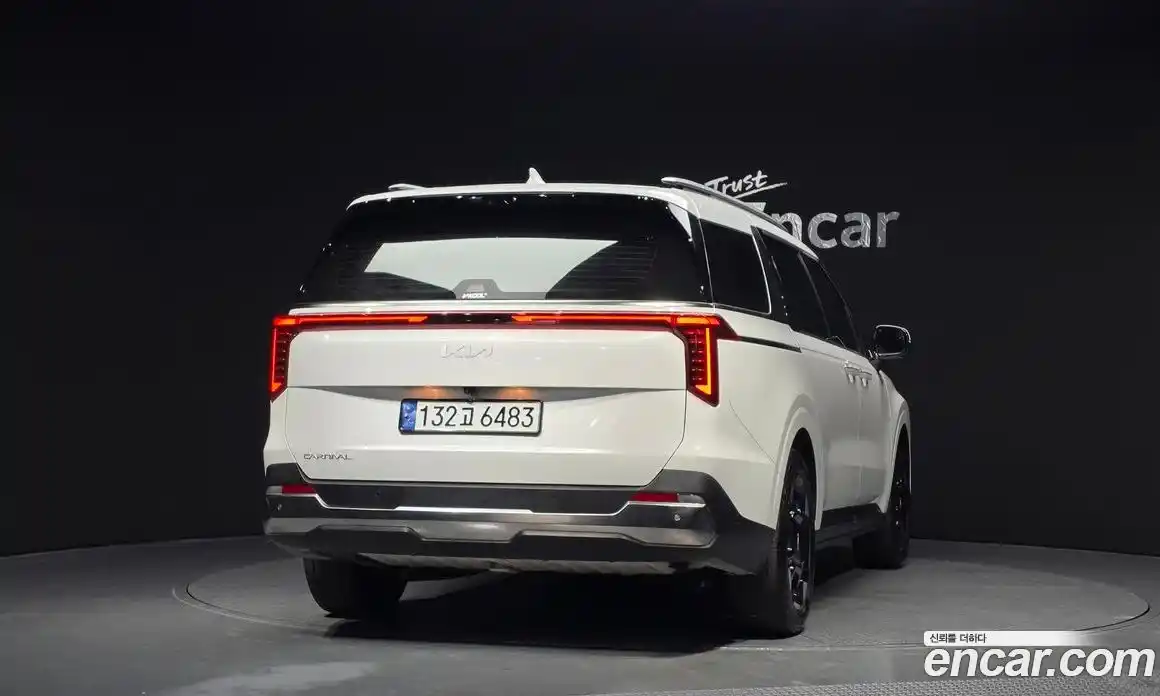 Kia Canival 2024 2.2 Автомат в Москве № 133827, фото 8