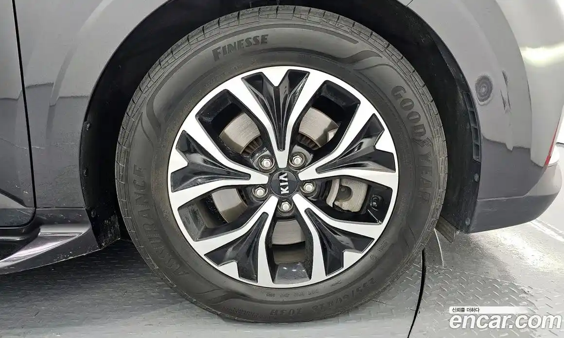 Kia Canival 2021 2.2 Автомат в Москве № 134151, фото 7