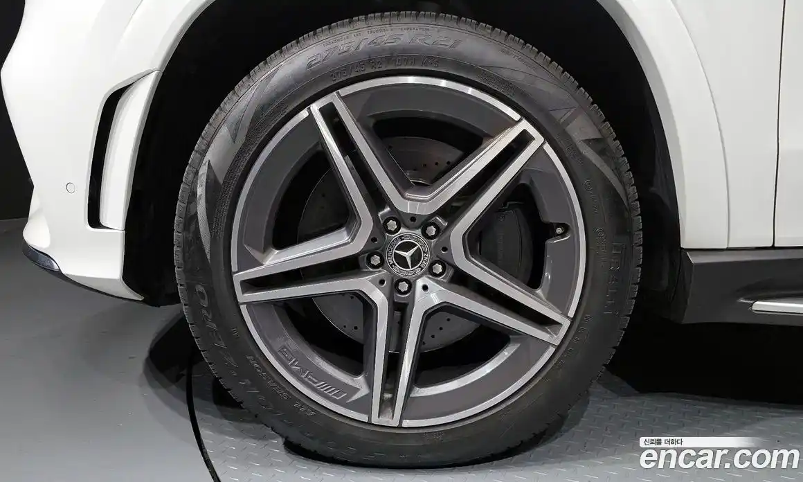 Mercedes-Benz GLS-Class 2022 2.9 Автомат в Москве № 138480, фото 17