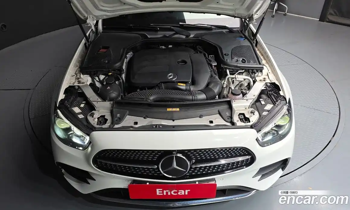 Mercedes-Benz E-Class 2021 2.0 Автомат в Москве № 138491, фото 11