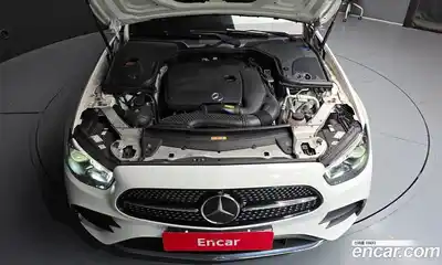 Mercedes-Benz E-Class 2021 2.0 Автомат в Москве № 138491, миниатюра 11