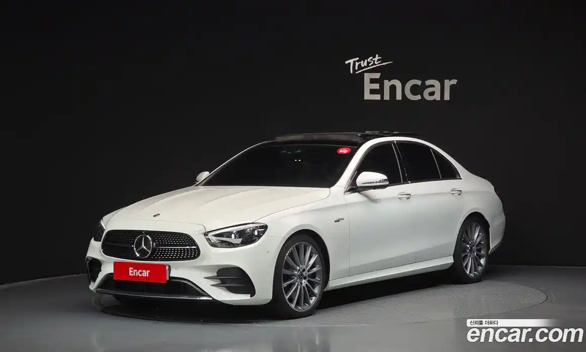 Mercedes-Benz E-Class 2021 2.0 Автомат в Москве № 138491, фото 19