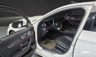 Mercedes-Benz E-Class 2021 2.0 Автомат в Москве № 138491, миниатюра 8