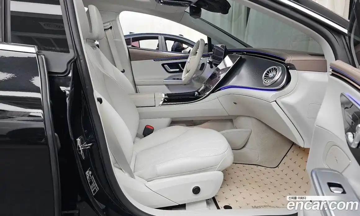 Mercedes-Benz EQE 2023 0.3 Автомат в Москве № 140007, фото 12