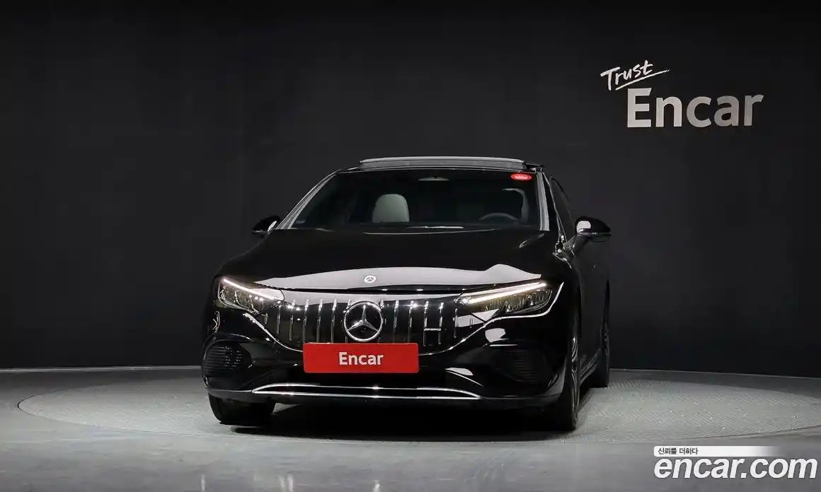 Mercedes-Benz EQE 2023 0.3 Автомат в Москве № 140007, фото 3