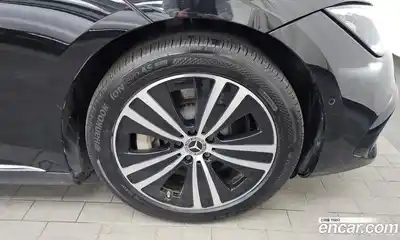 Mercedes-Benz EQE 2023 0.3 Автомат в Москве № 140007, миниатюра 4