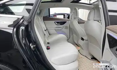 Mercedes-Benz EQE 2023 0.3 Автомат в Москве № 140007, миниатюра 8