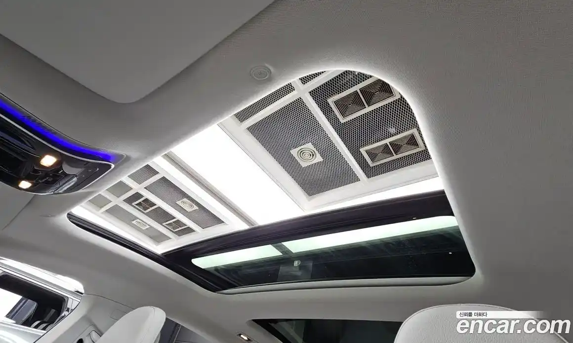 Mercedes-Benz EQE 2023 0.3 Автомат в Москве № 140007, фото 9