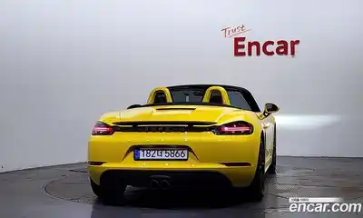 Porsche 718, 2017