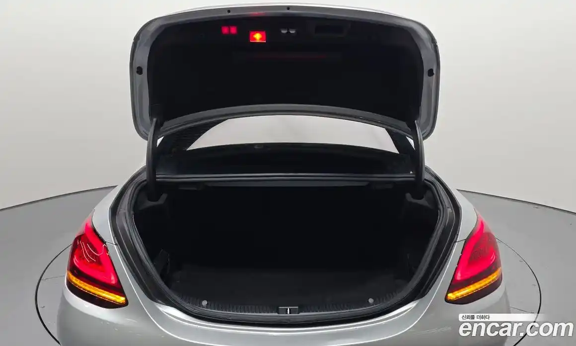 Mercedes-Benz C-Class 2019 3.0 Автомат в Москве № 140972, фото 6