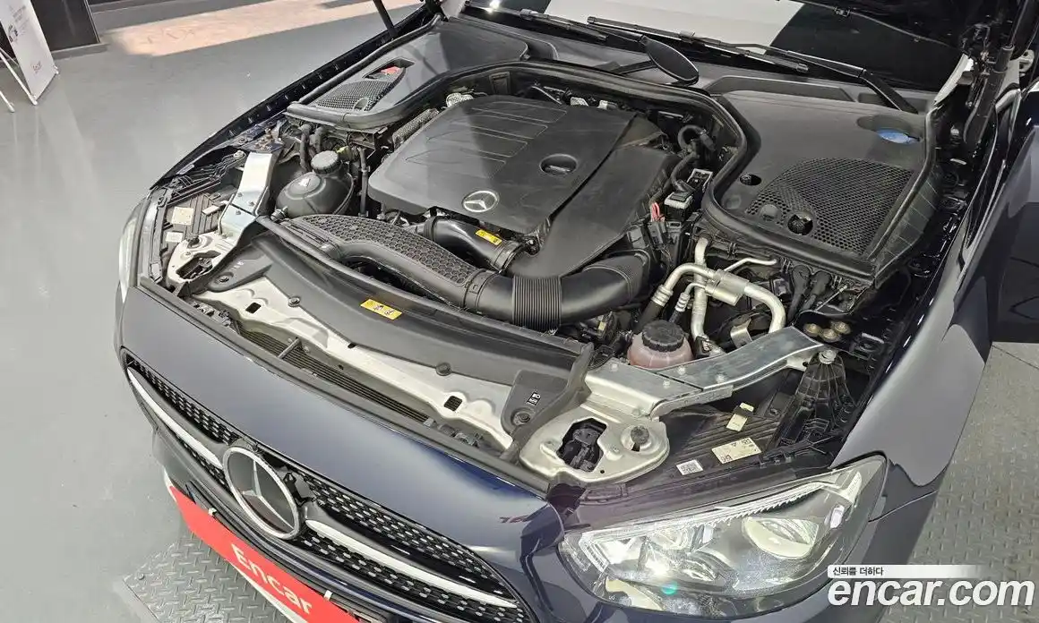 Mercedes-Benz E-Class 2022 2.0 Автомат в Москве № 141500, фото 19