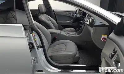 Mercedes-Benz CLS-Class 2010 3.5 Автомат в Москве № 141985, миниатюра 3