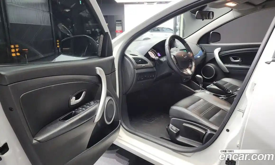 Renault SM3 2016 Автомат в Москве № 147622, фото 12