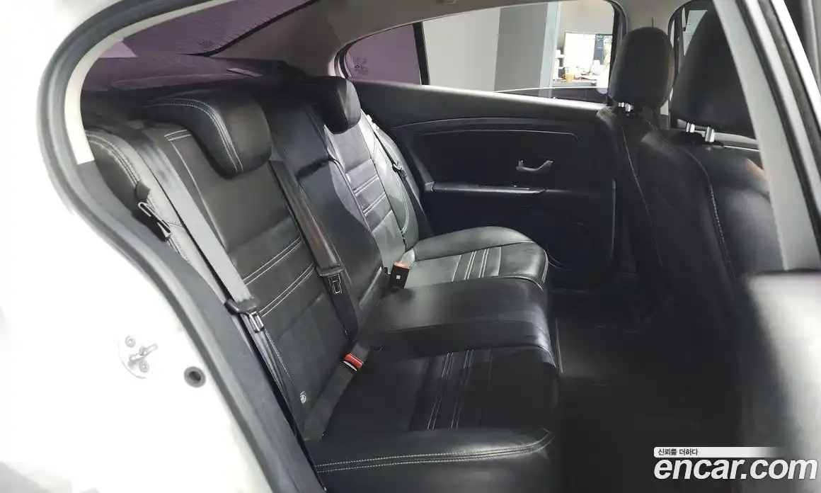 Renault SM3 2016 Автомат в Москве № 147622, фото 13