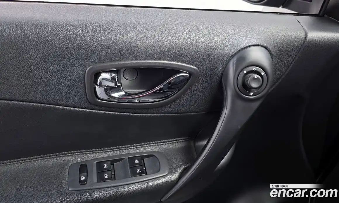 Renault QM5 2014 2.0 Автомат в Москве № 148275, фото 1