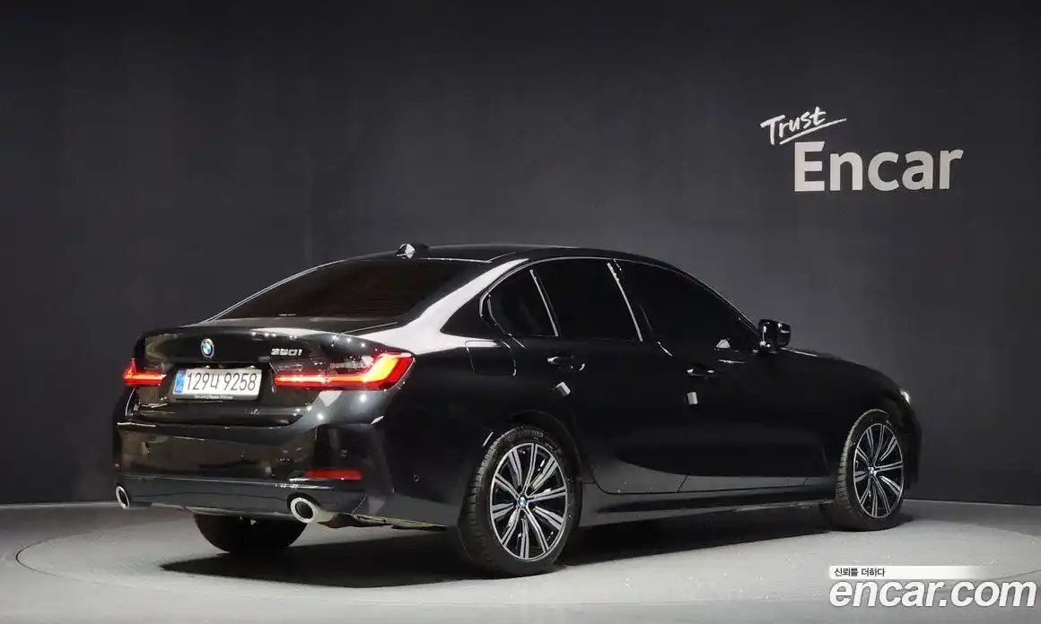 BMW 3-Series 2025 2.0 Автомат в Москве № 153400, фото 12