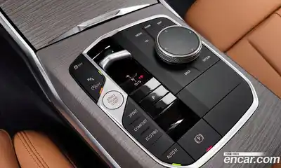 BMW 3-Series 2025 2.0 Автомат в Москве № 153400, миниатюра 2