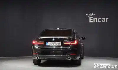 BMW 3-Series 2025 2.0 Автомат в Москве № 153400, миниатюра 4