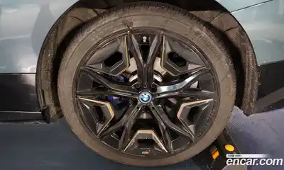 BMW iX 2022 4.0 Автомат в Москве № 158084, миниатюра 2