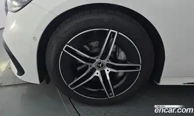 Mercedes-Benz E-Class 2025 2.0 Автомат в Москве № 160292, миниатюра 6