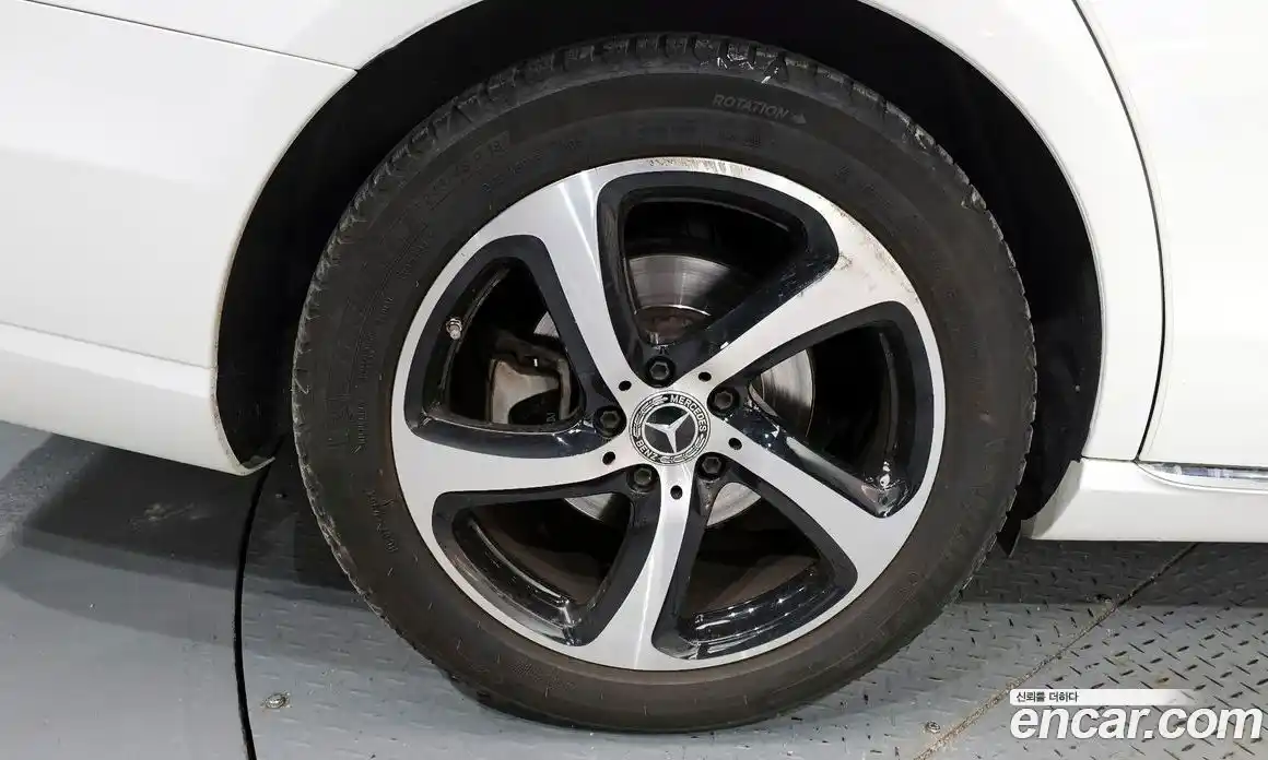 Mercedes-Benz E-Class 2020 2.0 Автомат в Москве № 160785, фото 14