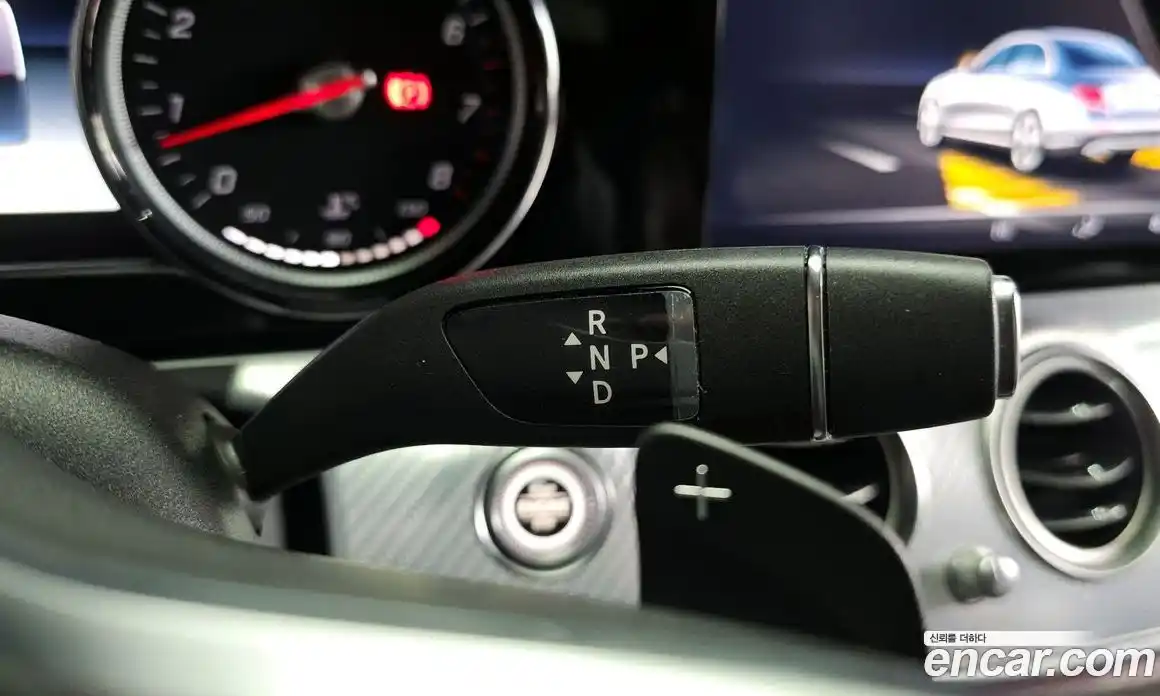 Mercedes-Benz E-Class 2020 2.0 Автомат в Москве № 160785, фото 3