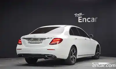 Mercedes-Benz E-Class 2020 2.0 Автомат в Москве № 160785, миниатюра 8