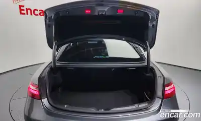 Mercedes-Benz E-Class 2019 3.0 Автомат в Москве № 160823, миниатюра 12