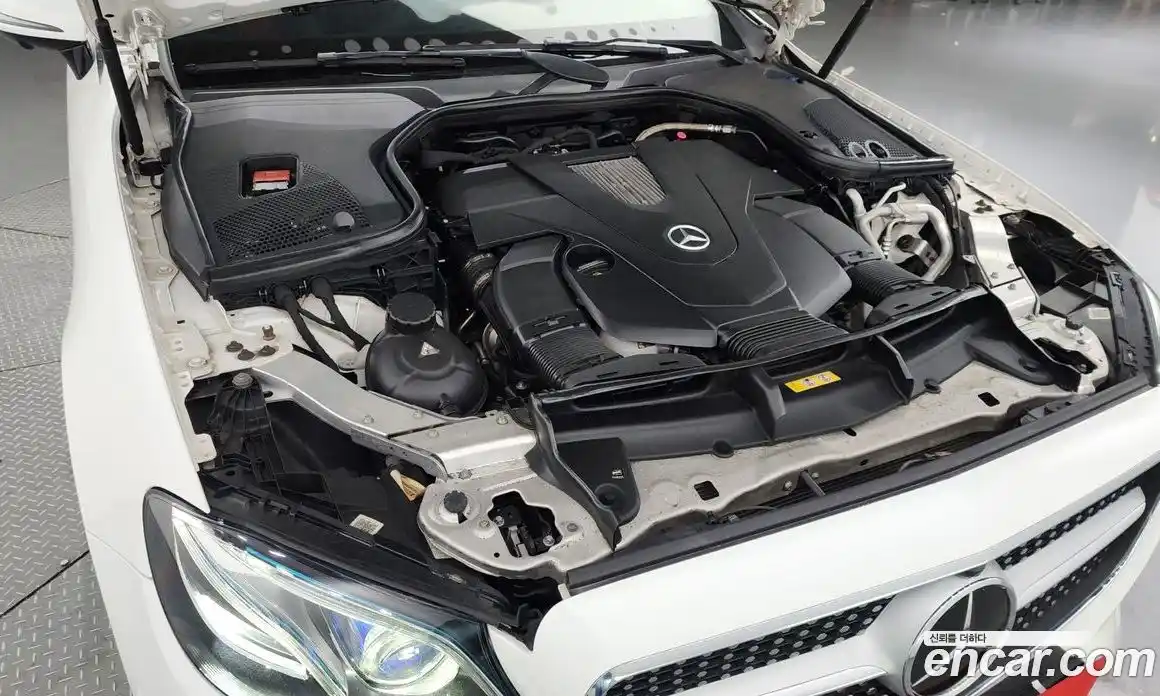 Mercedes-Benz E-Class 2017 3.0 Автомат в Москве № 161816, фото 12