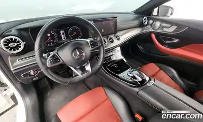 Mercedes-Benz E-Class 2017 3.0 Автомат в Москве № 161816, миниатюра 2