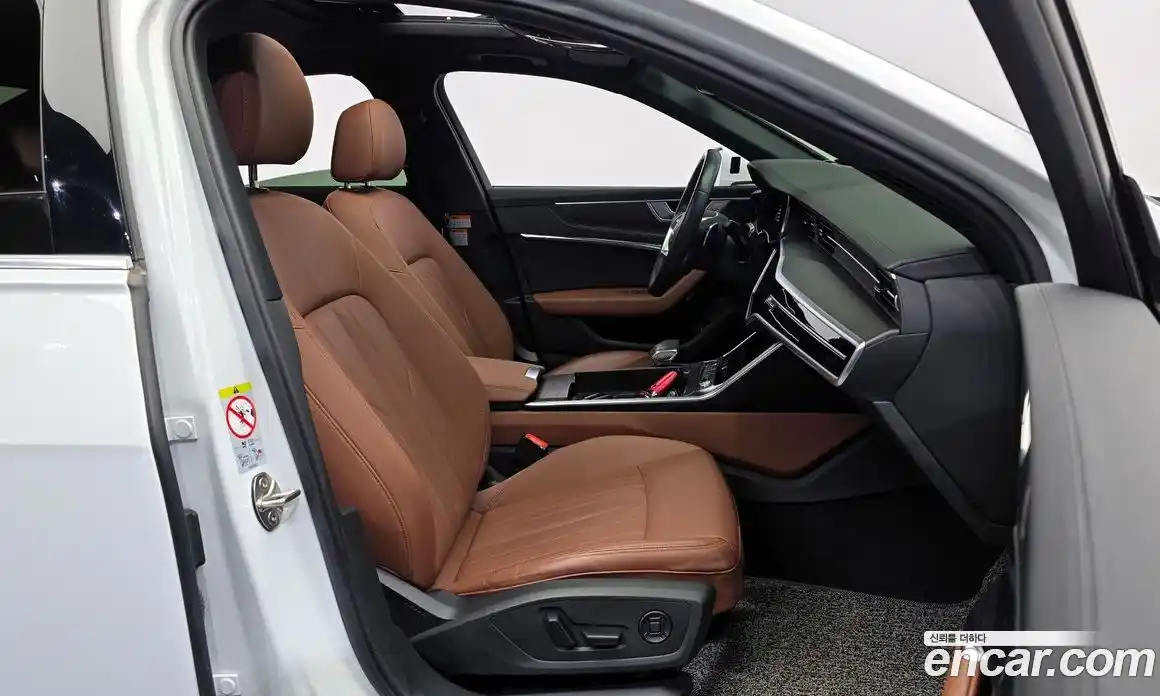 Audi A6 2023 2.0 Автомат в Москве № 162356, фото 14