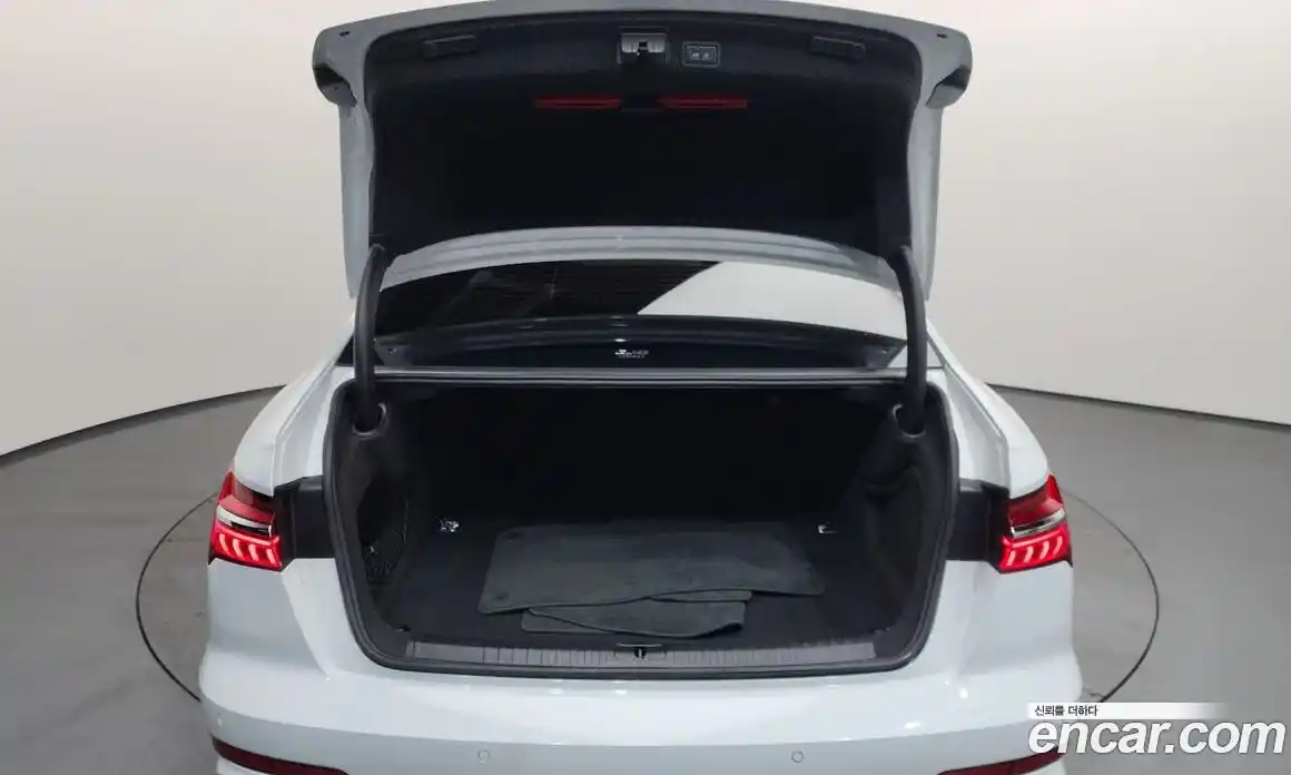 Audi A6 2023 2.0 Автомат в Москве № 162833, фото 8