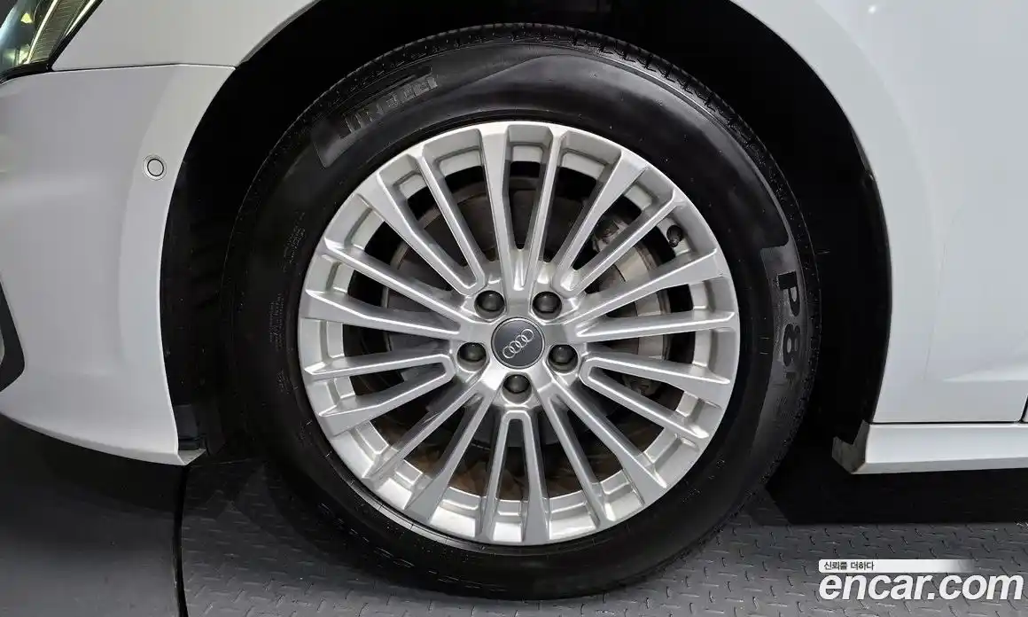 Audi A6 2021 2.0 Автомат в Москве № 162915, фото 11