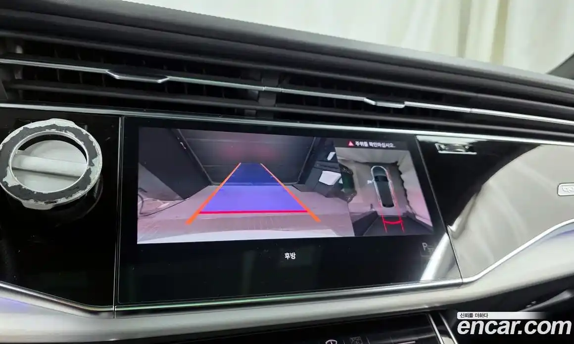 Audi Q8 2022 3.0 Автомат в Москве № 163013, фото 4