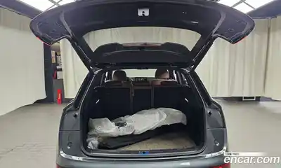 Audi Q5 2022 2.0 Автомат в Москве № 163019, миниатюра 12