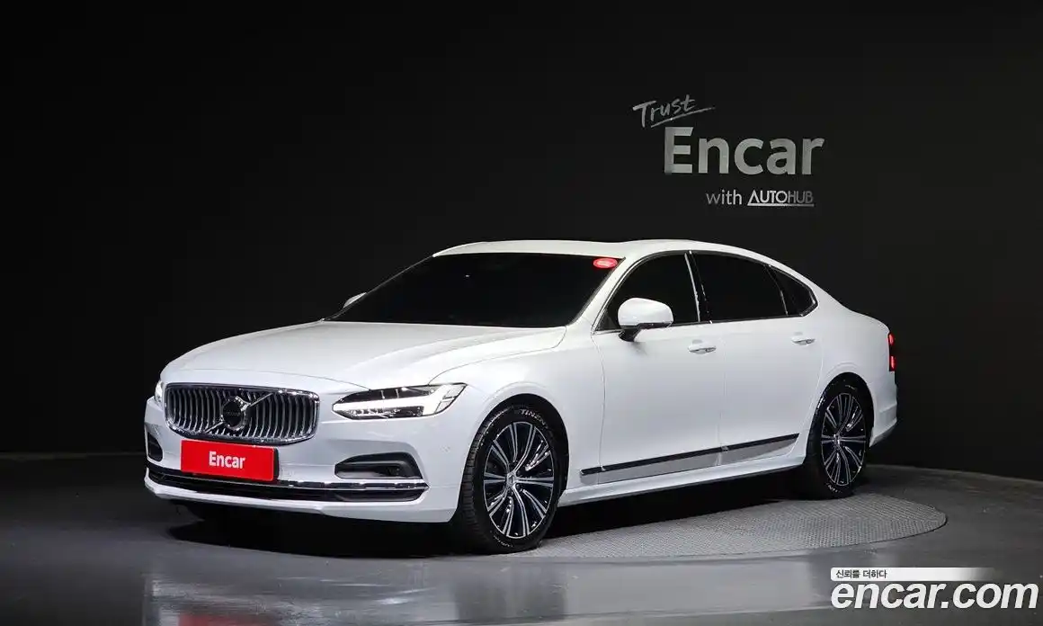 Volvo S90 2024 2.0 Автомат в Москве № 164140, фото 14