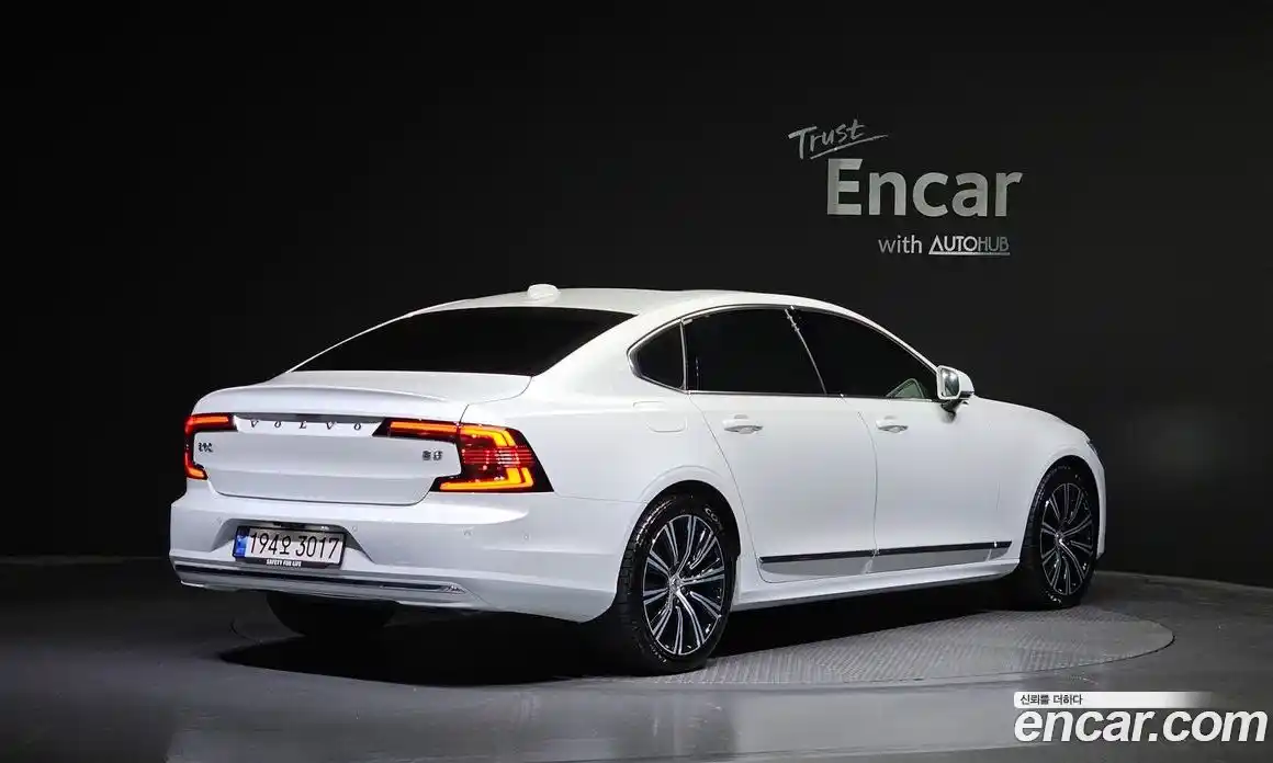 Volvo S90 2024 2.0 Автомат в Москве № 164140, фото 5