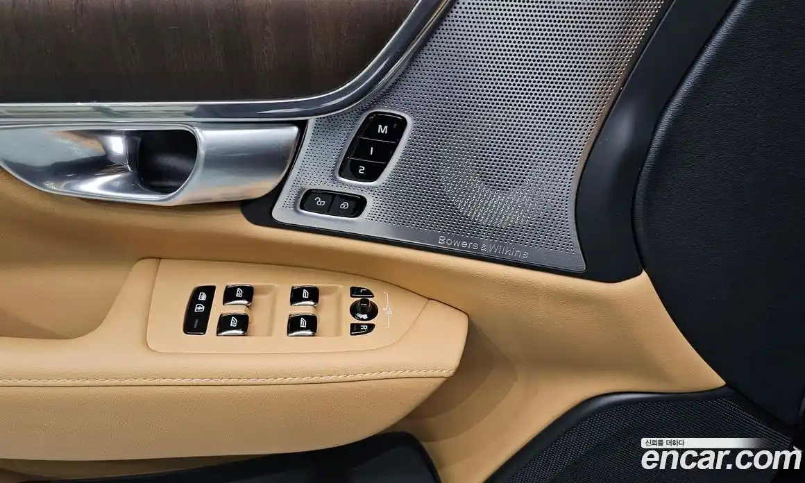 Volvo S90 2023 2.0 Автомат в Москве № 164202, фото 13