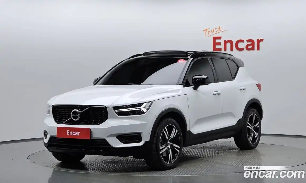 Volvo XC40 2019 2.0 Автомат в Москве № 164660, фото 15