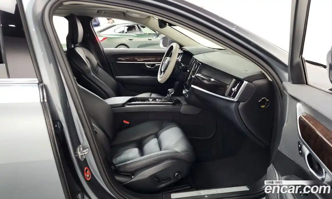 Volvo S90 2017 2.0 Автомат в Москве № 164684, фото 14