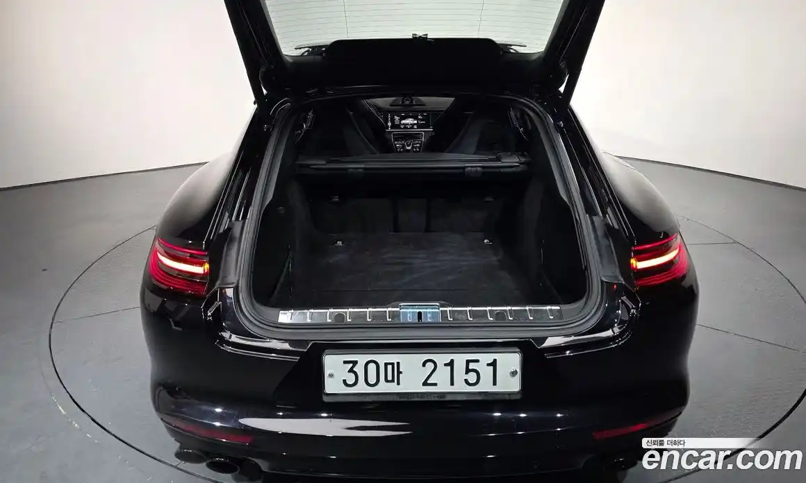 Porsche Panamera 2019 4.0 Автомат в Москве № 165626, фото 3