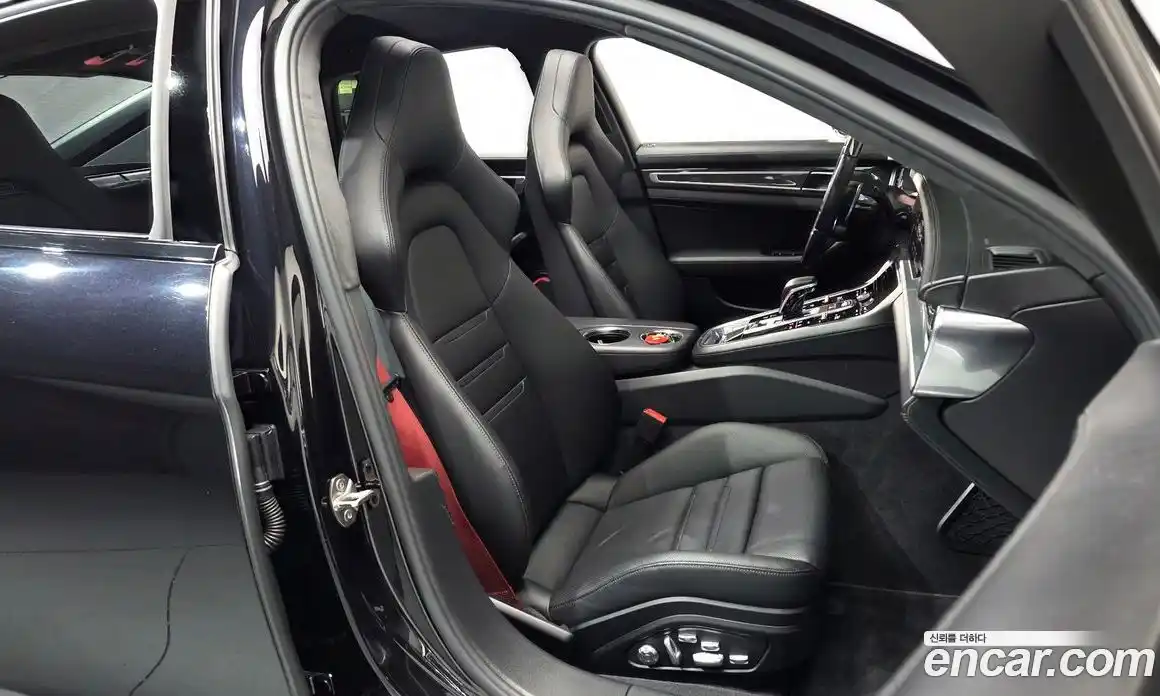 Porsche Panamera 2019 4.0 Автомат в Москве № 165626, фото 8