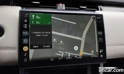 Land Rover Discovery Sport 2024 2.0 Автомат в Москве № 166048, миниатюра 9