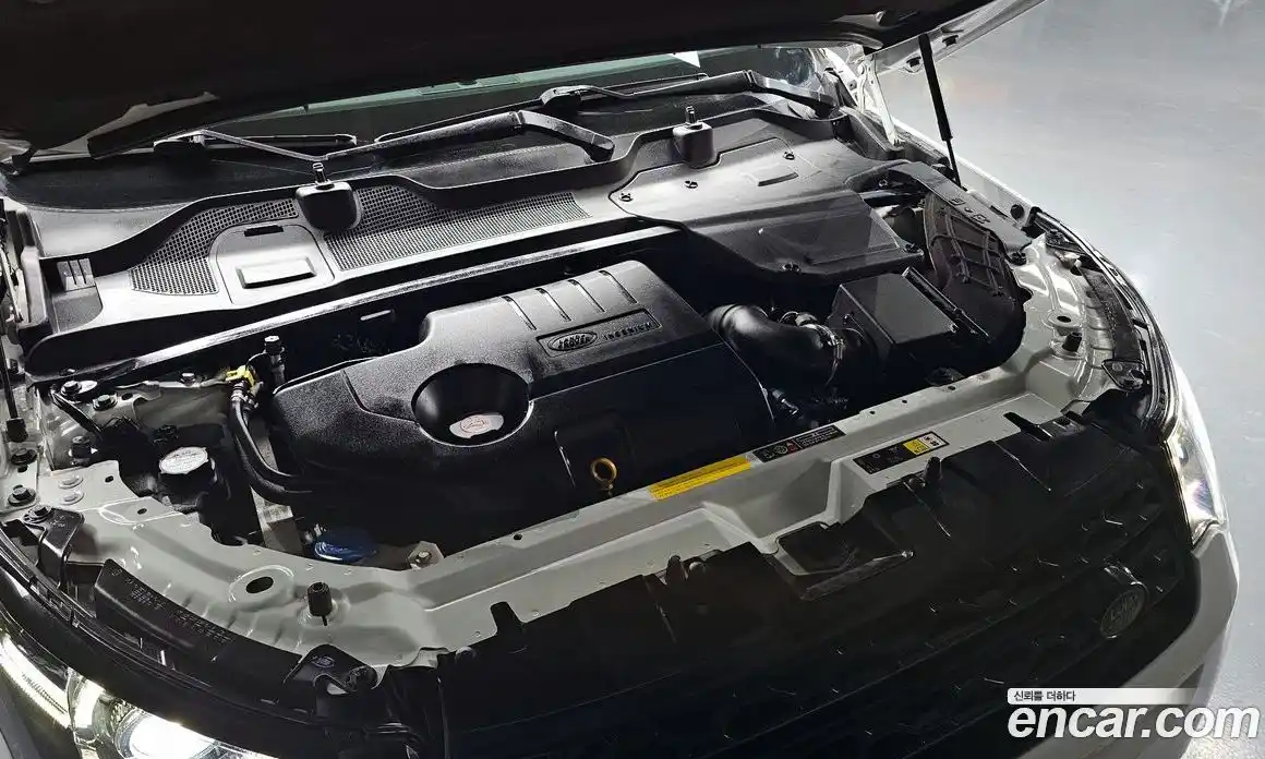 Land Rover Discovery Sport 2018 2.0 Автомат в Москве № 166437, фото 15