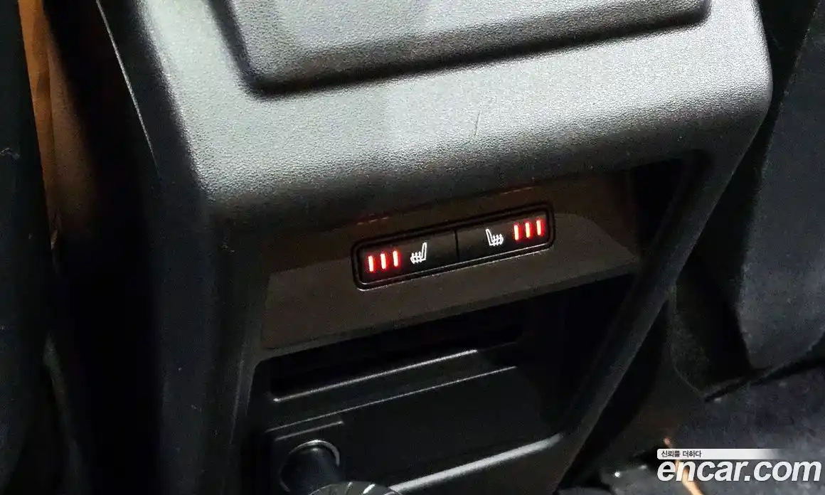 Land Rover Discovery Sport 2018 2.0 Автомат в Москве № 166437, фото 20